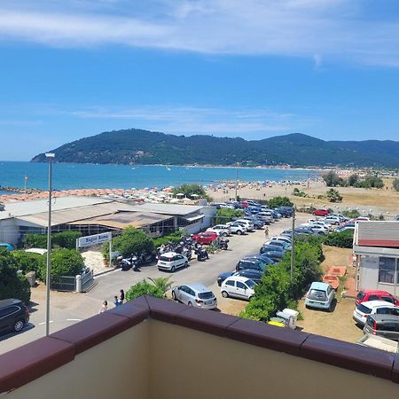 Casa Bea Marinella Apartment Marinella di Sarzana Exterior foto